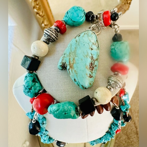 Southwestern Turquoise Jewelry lot - Picture 4 of 17